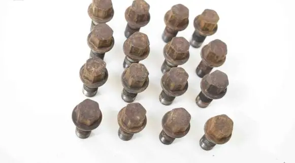 Mercedes-Benz E W212 Nuts/bolts 