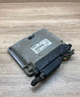 Audi A3 S3 8L Engine control unit/module ECU 06A906018C 0261204126 USED