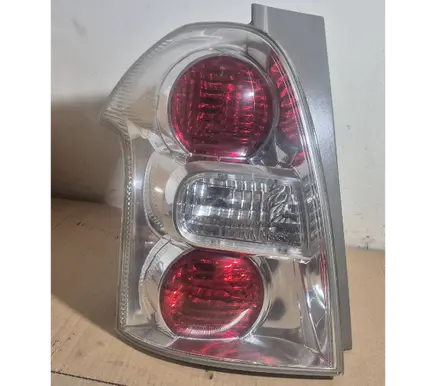 Toyota Corolla Verso AR10 Rear/tail lights 13123F 08022008 815600F060