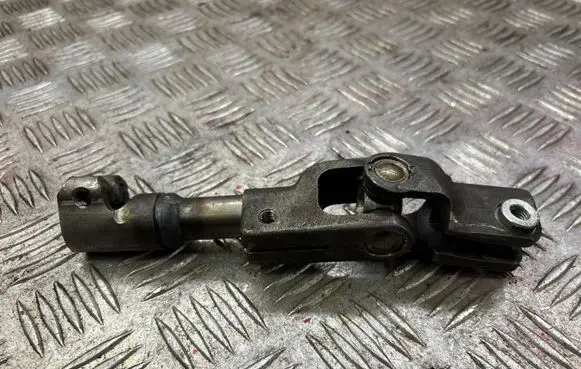 Toyota Corolla Verso AR10 Steering column universal joint 