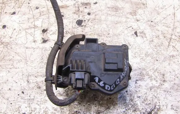 Mazda CX-5 Throttle body valve 01315E2302