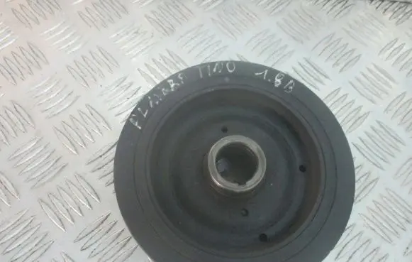 Nissan Almera Tino Water pump pulley 