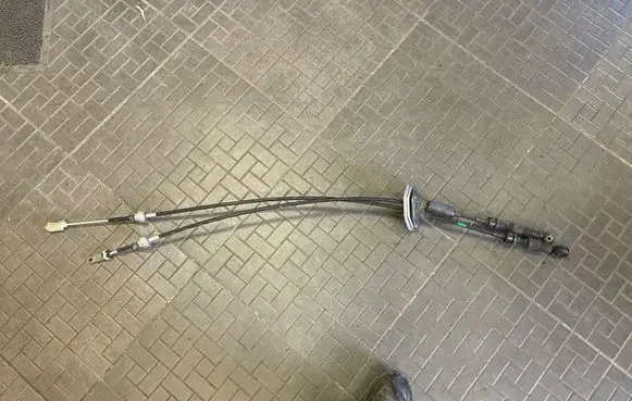 Hyundai Getz Gear shift cable linkage