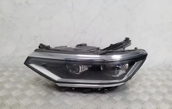 Volkswagen PASSAT B8 Headlight/headlamp 3G1941061P