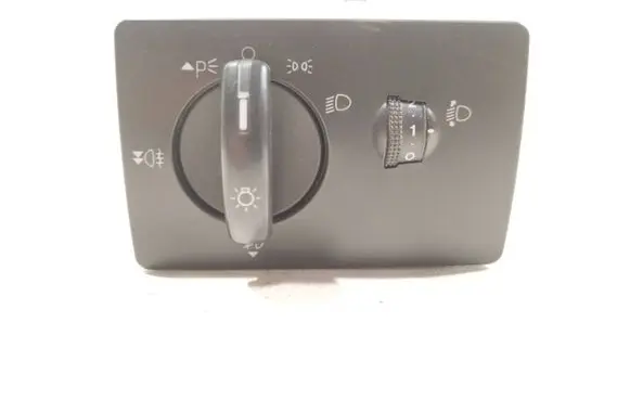 Ford Focus Light switch 498610