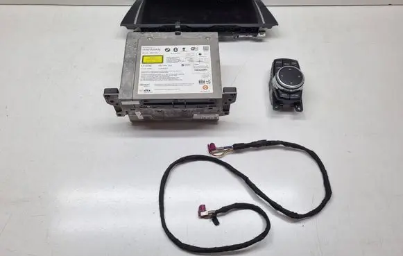BMW 5 F10 F11 Audio system kit 6839079 65826839079 65509321016