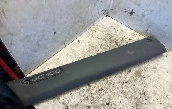 Renault Master II Front door trim (molding) 7701692580
