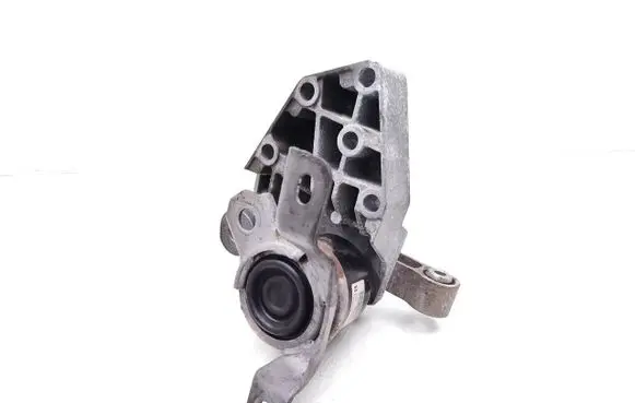 Land Rover Freelander 2 - LR2 Engine mount bracket 6G92-6F012-BE