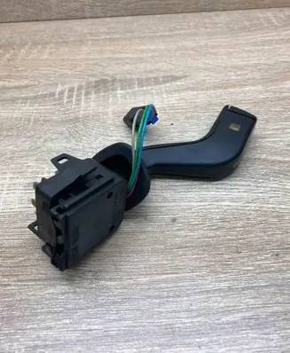 Opel Astra G Indicator stalk 90560990 1ZZ63700
