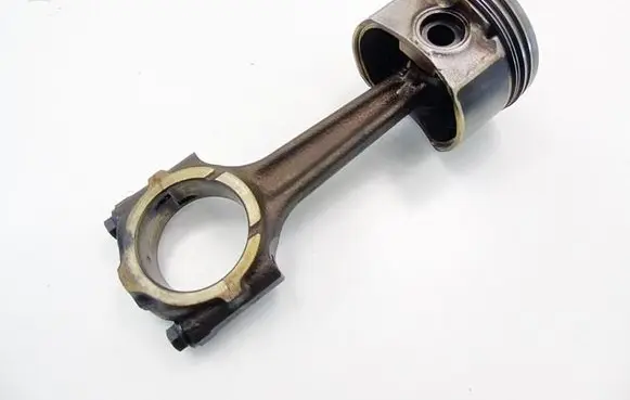 Fiat Grande Punto Piston with connecting rod 55197262