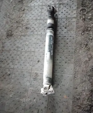 Nissan Pathfinder R51 Rear driveshaft/prop shaft 