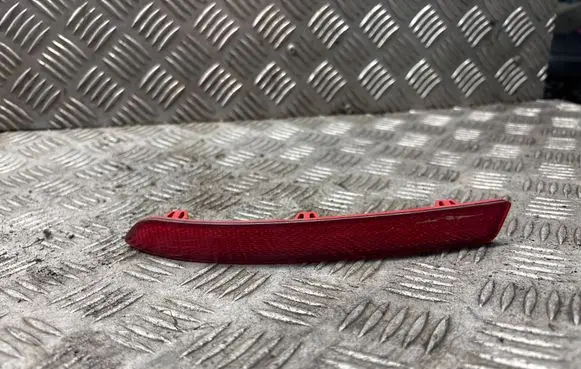 BMW 5 G30 G31 G38 Rear tail light reflector 7388952 24135110