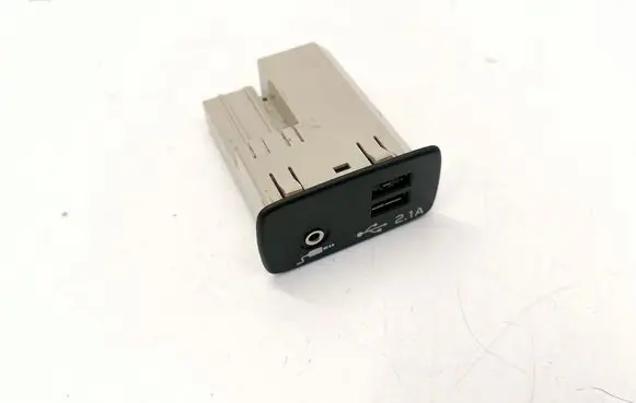 Subaru Impreza V USB socket connector 86257VA130