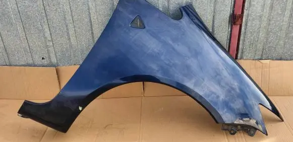 Mitsubishi Colt Fender 97036rh