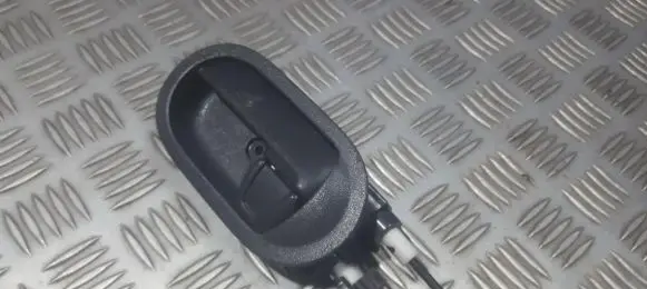 Mitsubishi Colt Front door interior handle