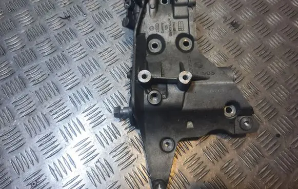 Volkswagen PASSAT CC Oil filter mounting bracket 06J903143