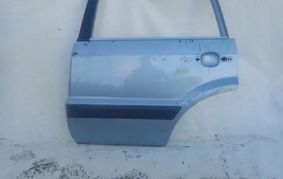 Ford Fusion Rear door
