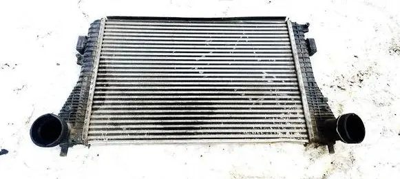 Volkswagen Touran I Intercooler radiator