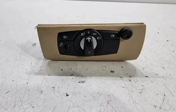 BMW X5 E70 Light switch 9134726