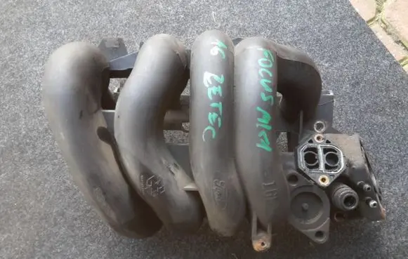 Ford Focus Intake manifold