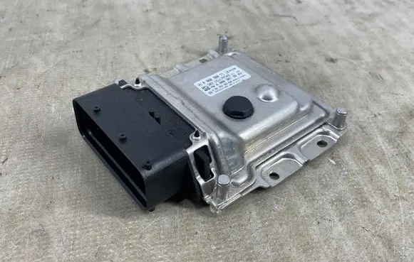 Mercedes-Benz GLE (W166 - C292) Adblue control unit A0009007110 A0009019603 0281033365