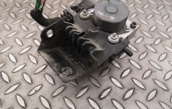 Chrysler Ypsilon ABS Pump 51935195 0265260474
