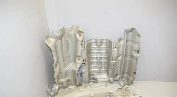 BMW 3 F30 F35 F31 Heat shield in engine bay 7241774 7241768 7241756