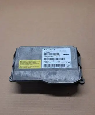 Volvo V70 Airbag control unit/module P31264402 T207082705223 0285010372