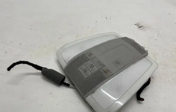 Mercedes-Benz C W204 Front seat light A2048202001