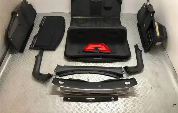 Volkswagen Phaeton Trunk/boot floor carpet liner 