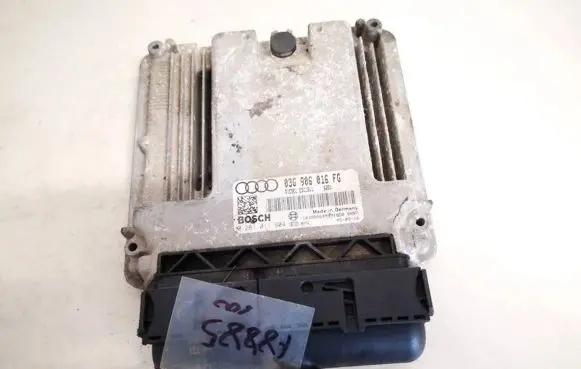 Audi A3 S3 8P Engine control unit/module 03g906016fg 0281011904