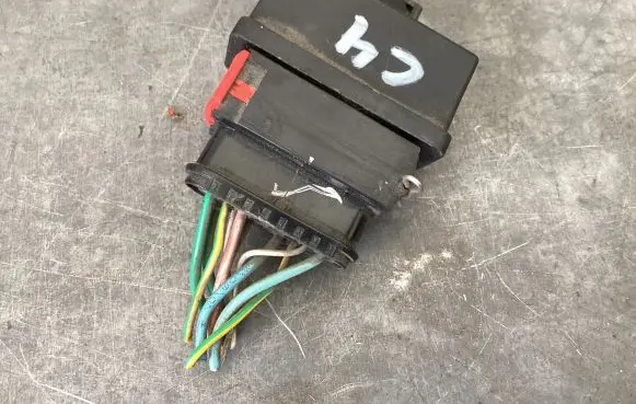 Citroen C4 I Fuel injection pump control unit/module 240107