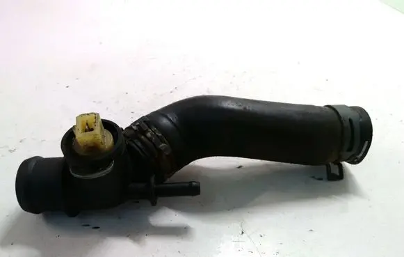 Volkswagen Golf IV Engine coolant pipe/hose 1J0121087