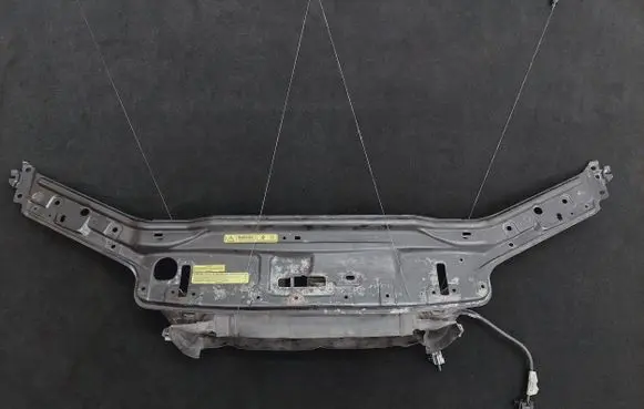 Volvo V70 Top upper radiator support slam panel 9190725 9178848 9452612