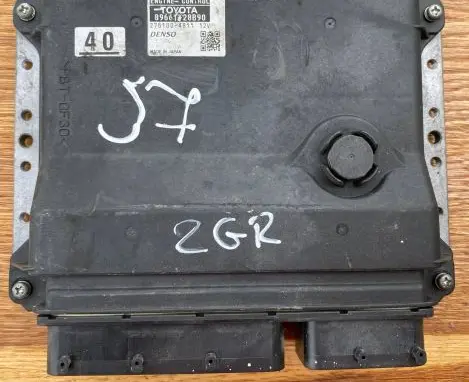 Lexus RX 330 - 350 - 400H Other control units/modules 2GR 8966128B90