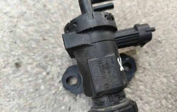 Ford Ranger Vacuum valve 0928400464