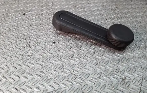 Toyota Corolla E120 E130 Rear door window winding handle 6926002020