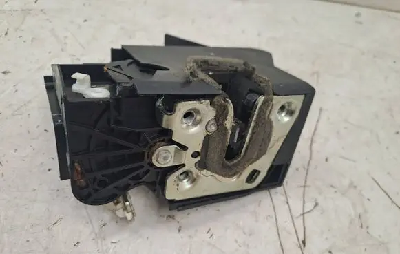 Front door lock