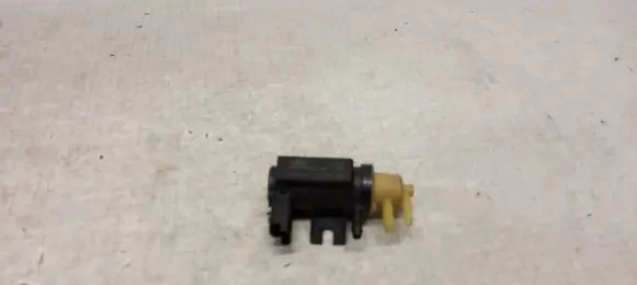 Ford Focus ST Turbo solenoid valve CM5G9F490AA 70401101 14T267P416B