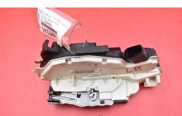 Seat Ibiza IV (6J,6P) Front door lock 5N1837015C