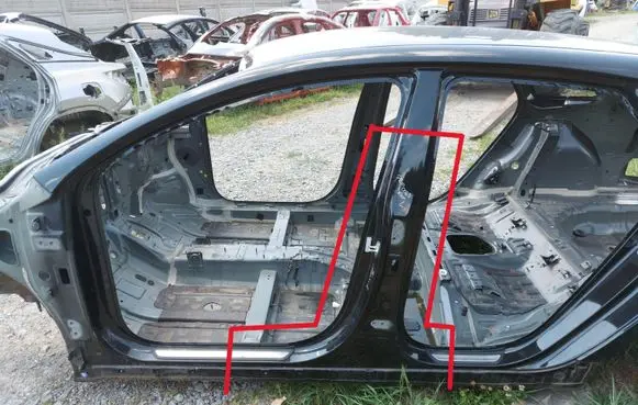 KIA Pro Cee'd III Other sill/pillar trim element czarny 1k