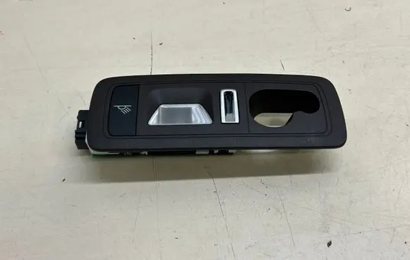 Porsche Cayenne (92A) Rear seat light 7PP947407A