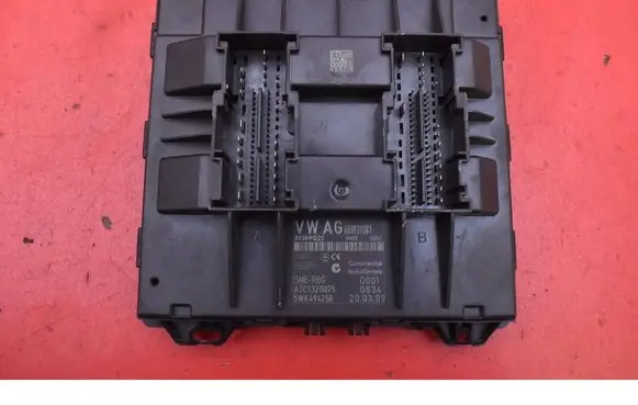 Seat Ibiza IV (6J,6P) Comfort/convenience module 6R0937087