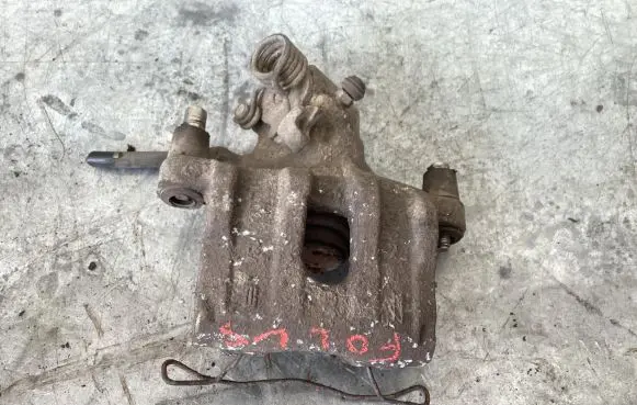 Ford Focus Rear brake caliper