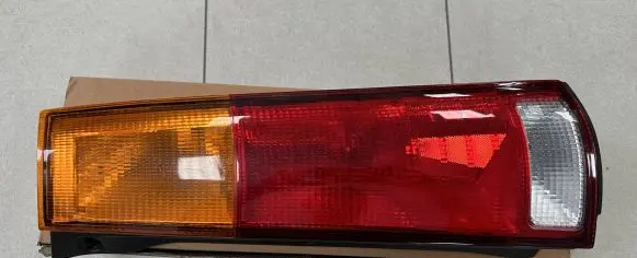 Honda CR-V Rear/tail lights 317-1921R-US 3171921R 33501S10A01