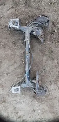 Peugeot 5008 Rear axle beam with reductor 