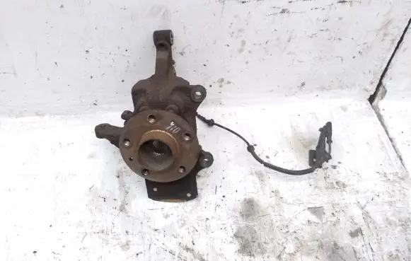 Renault Trafic III (X82) Front wheel hub spindle knuckle