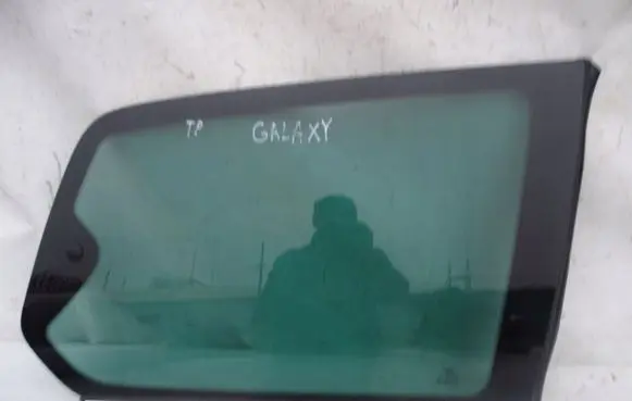 Ford Galaxy Rear side window 2006R