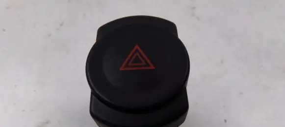 Dacia Logan I Hazard light switch
