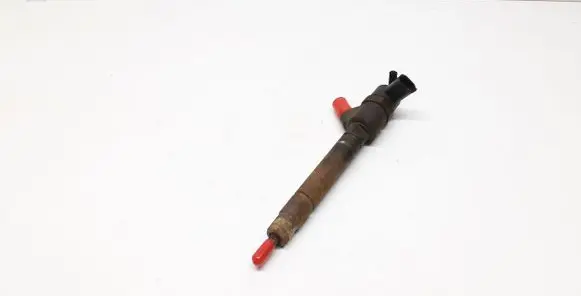 Volvo XC70 Fuel injector 30777526 0445110298